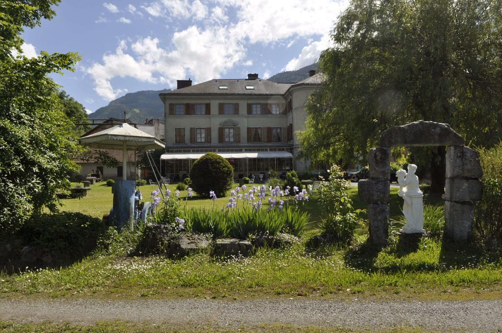 Hotel Du Parc - Manoir Du Baron Blanc Faverges Exterior foto